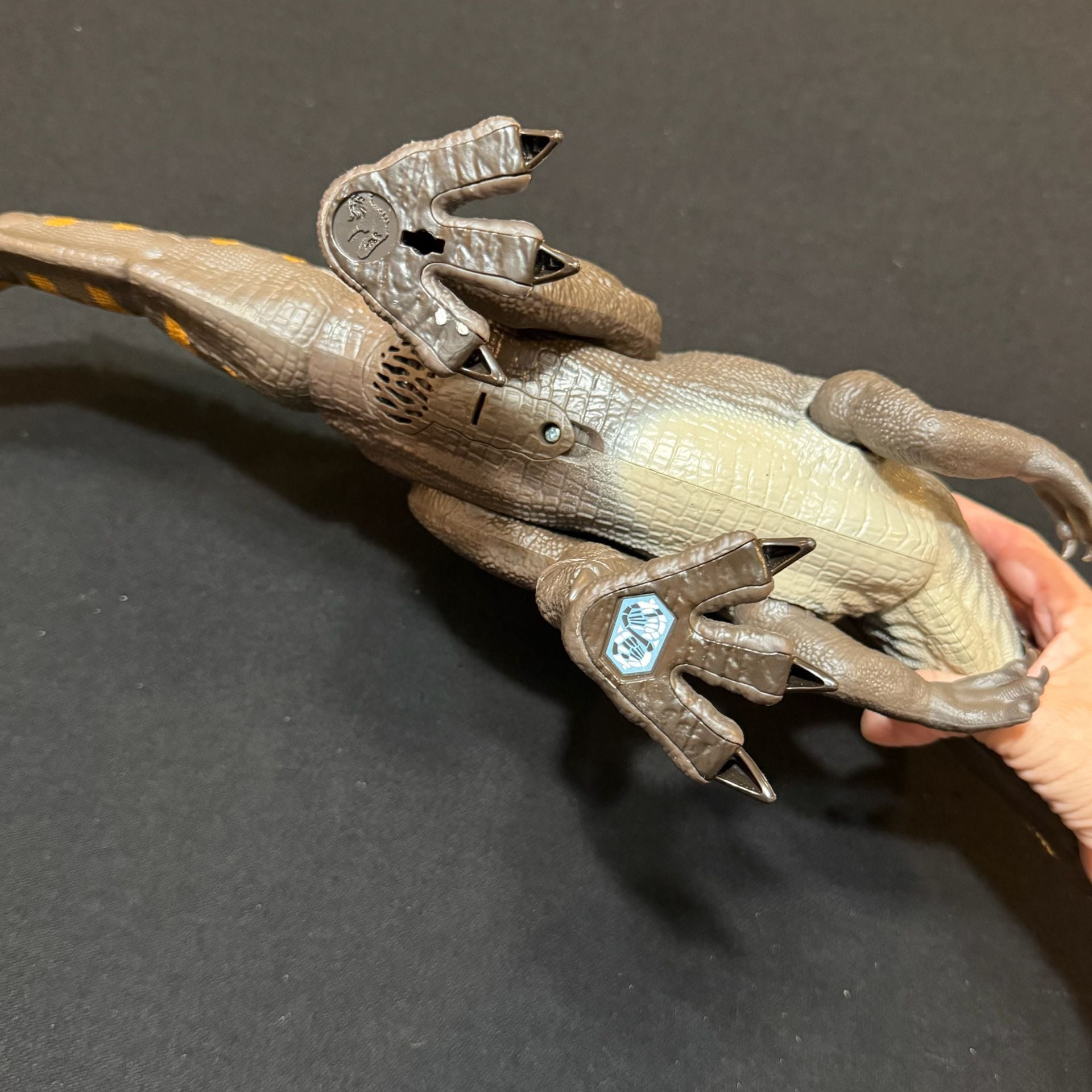 Jurassic World Rebirth Hammond Collection Tail Thrasher Spinosaurus 8