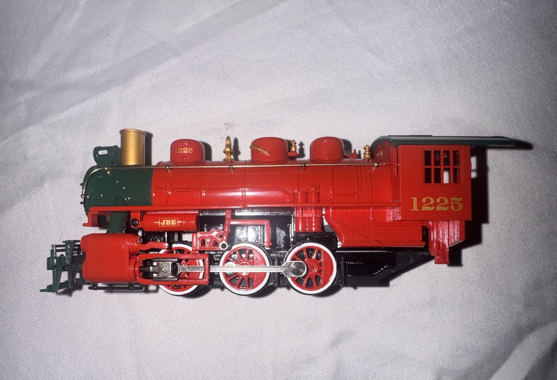 Bachmann Jingle Bell Express Christmas Model Train Set 2