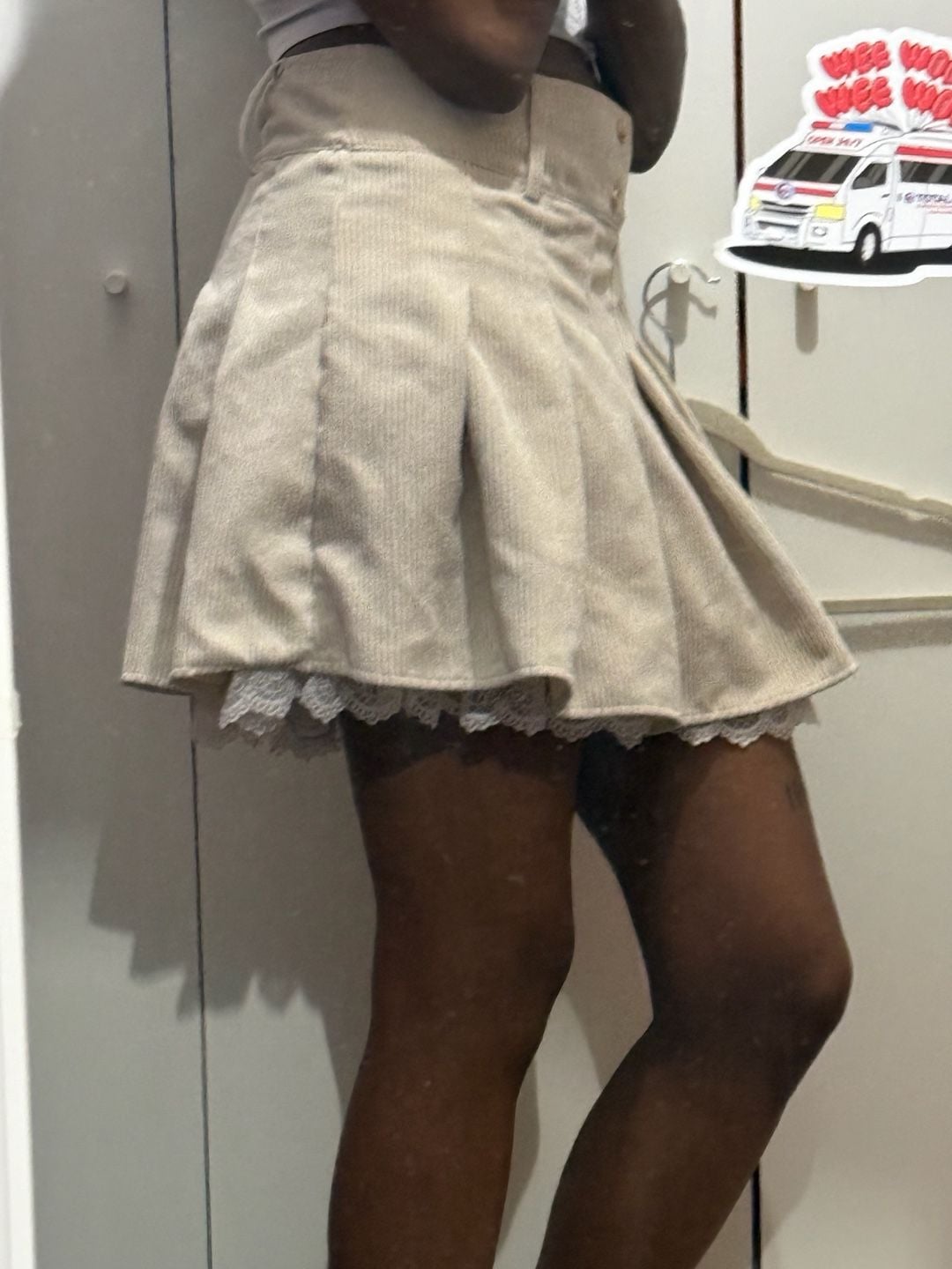 Corduroy Lace Trim Pleated Skirt Beige 2