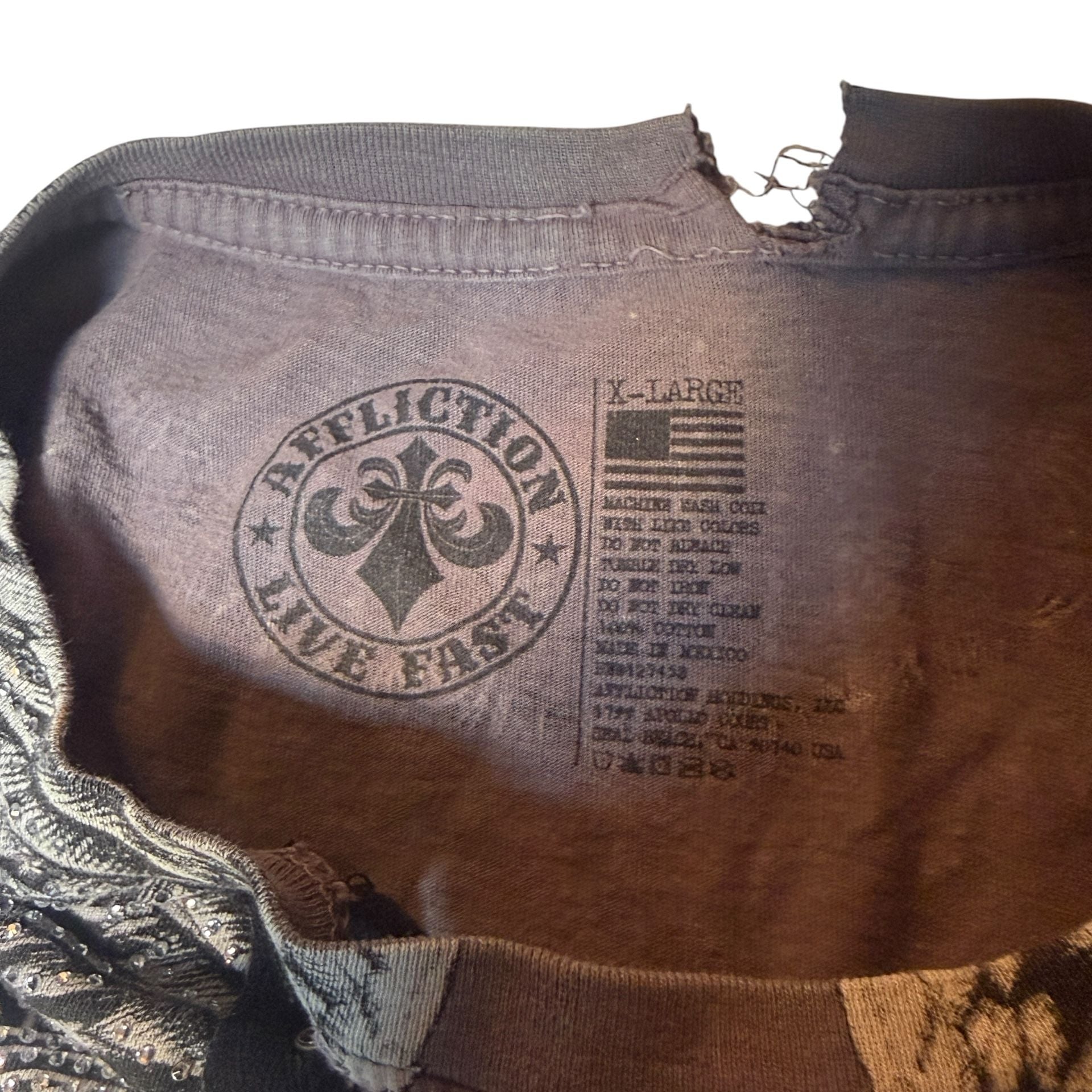 Affliction Women’s Distressed Vulnerable T-Shirt Size X-Large Dusty Rose 4