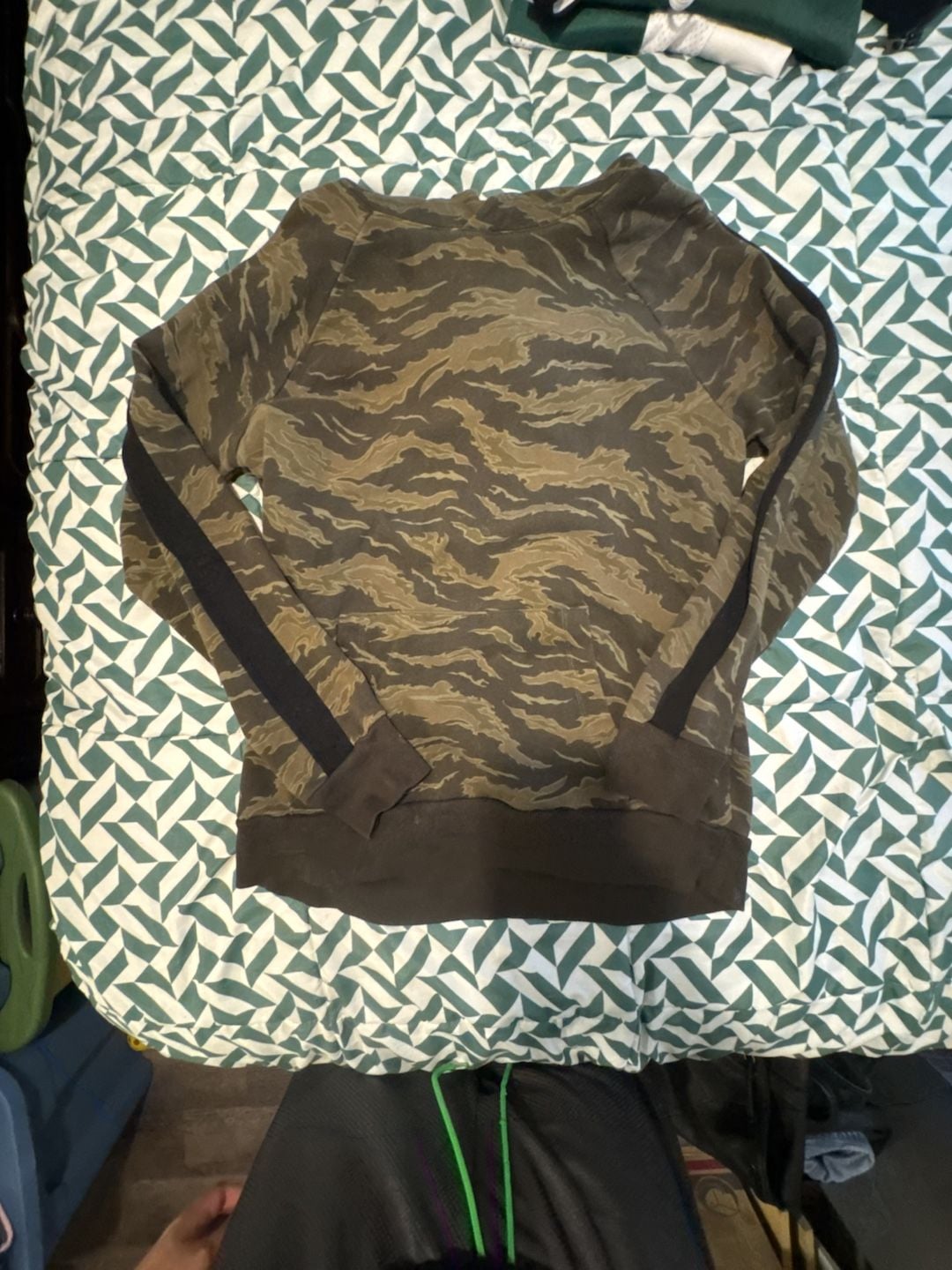 Alternative Champ Eco-Fleece Sweatshirt Size M Tonal Tiger Camo 2
