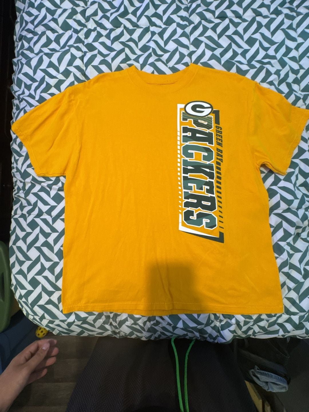 NFL Team Apparel Green Bay Packers T-Shirt Size L Yellow Graphic Tee 2