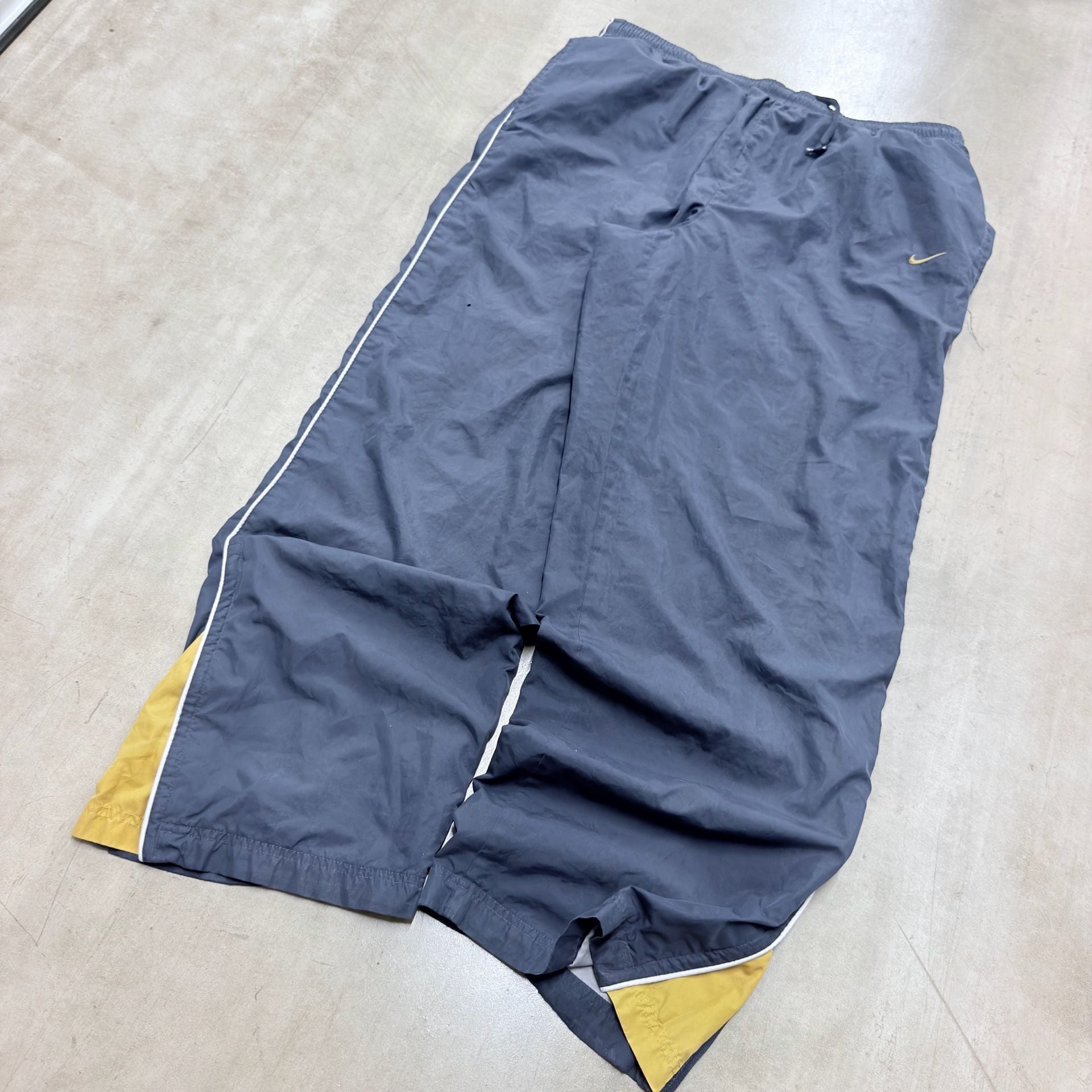 Nike Track Pants Size XL Grey Windbreaker Zip Hem 3