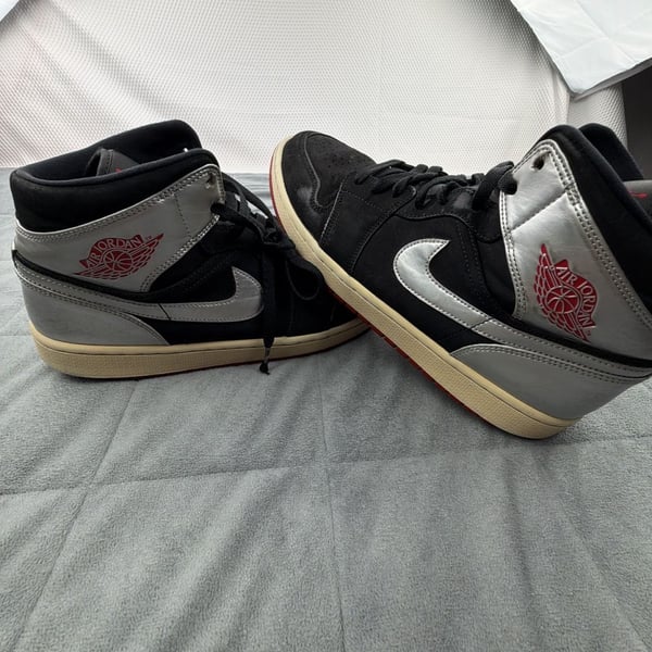 Air Jordan 1 Mid Johnny Kilroy Black Metallic Silver Gym Red