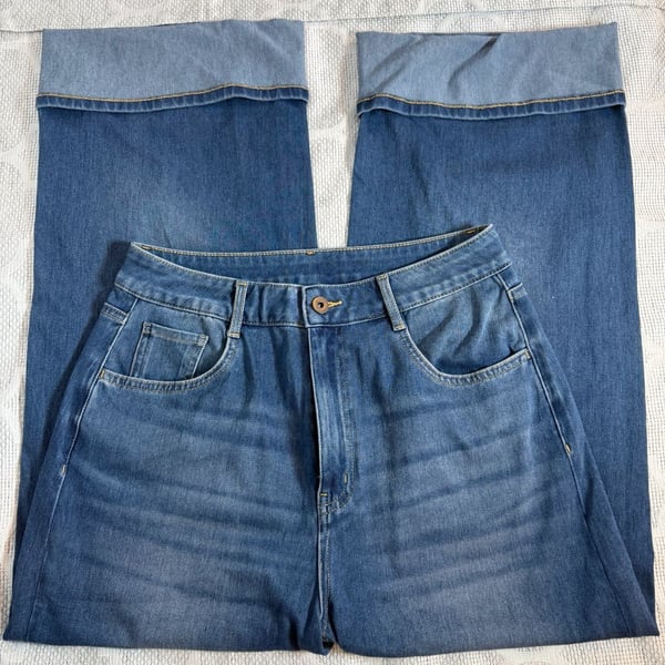 Halara Flex Mid Rise Rolled Hem Straight Leg Jeans