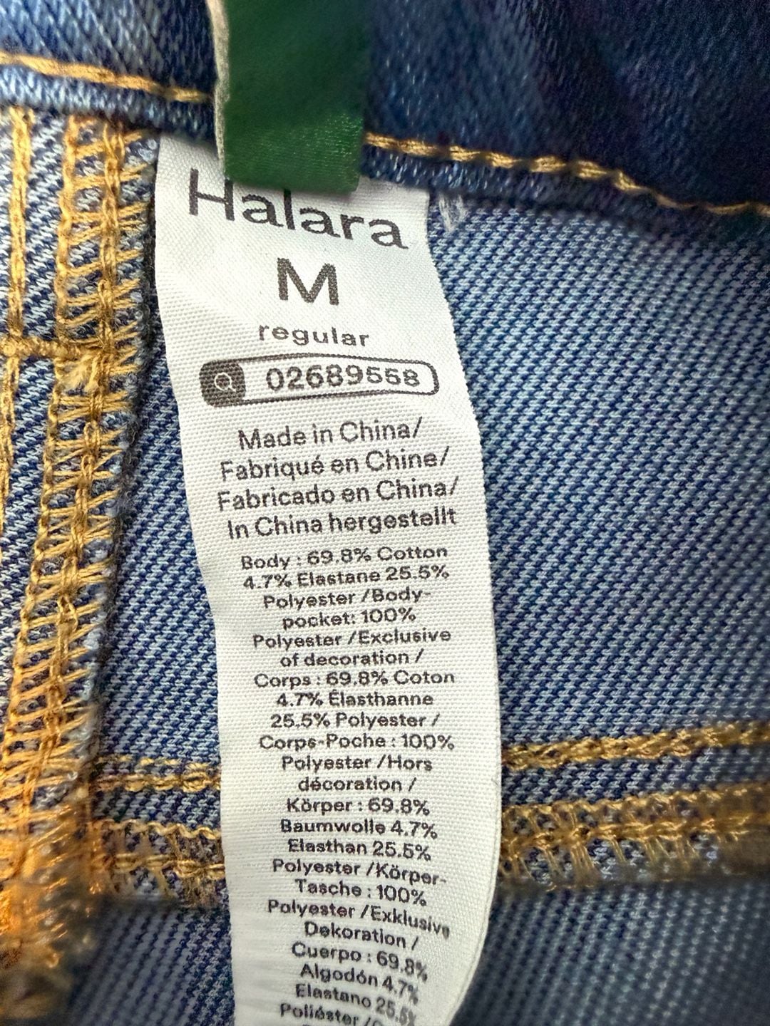 Halara Flex Mid Rise Rolled Hem Straight Leg Jeans 6