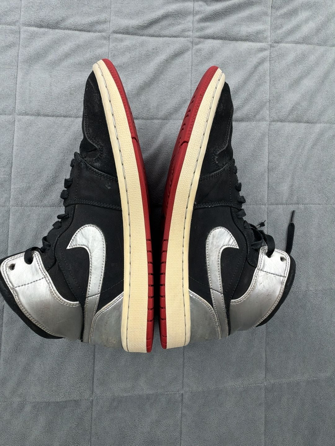 Air Jordan 1 Mid Johnny Kilroy Black Metallic Silver Gym Red 7