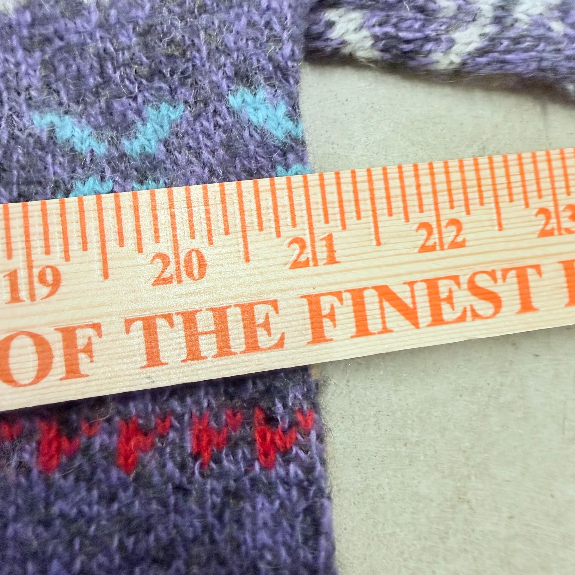 Kenneth Stevens Wool Sweater Size L Purple Fair Isle Geometric Vintage 7