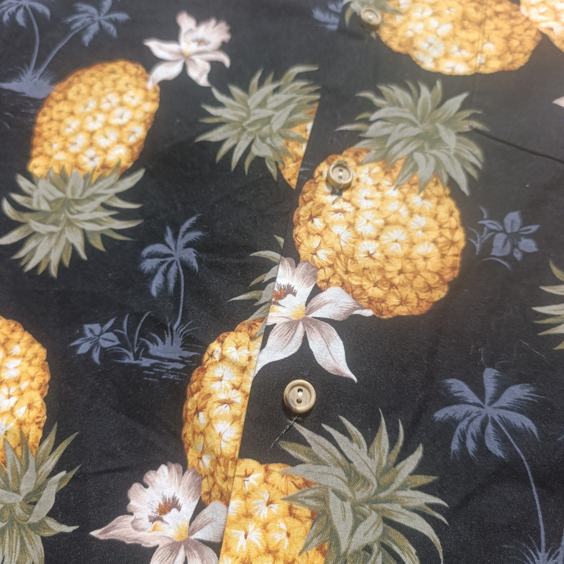 RJC Hawaiian Shirt Size M Black Pineapple Aloha Button Down 5