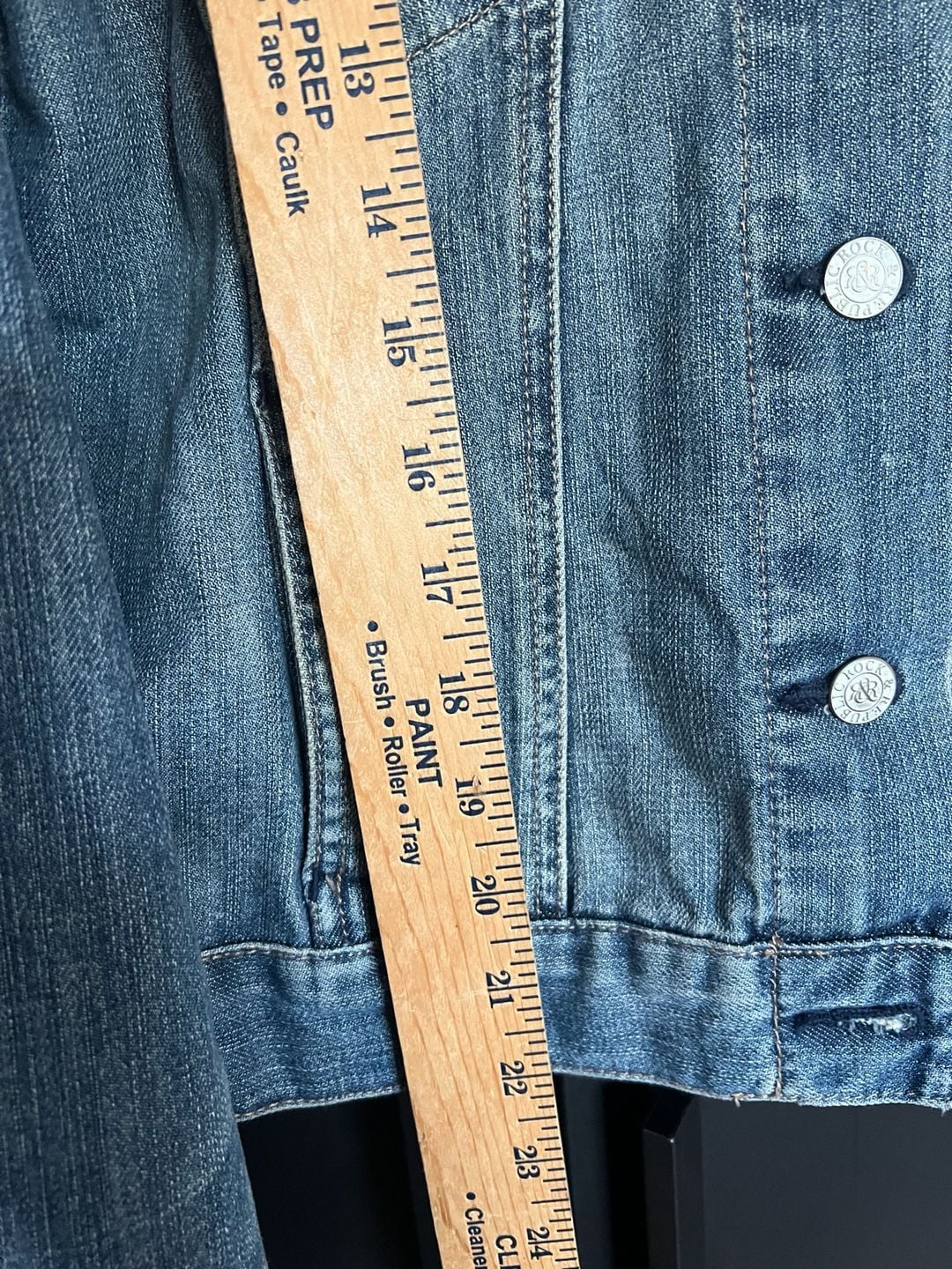 Rock & Republic Denim Jacket Size L Blue Distressed Trucker 7