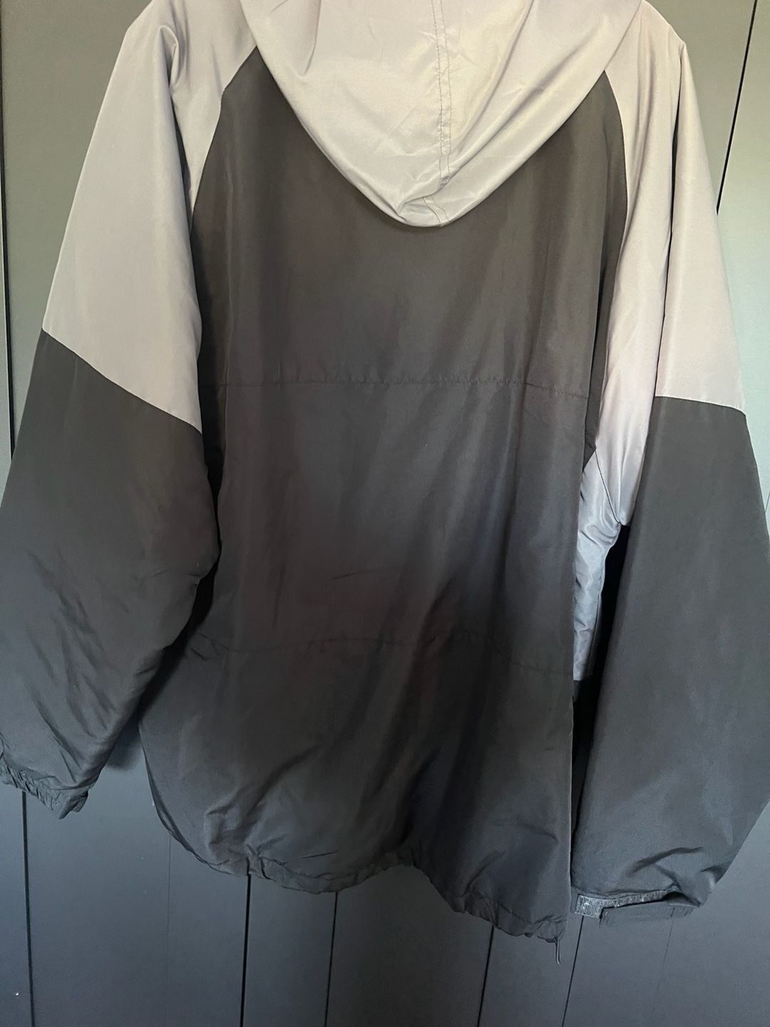 Steve & Barry's S&B Tech Hooded Jacket Size L Black Gray Windbreaker 8