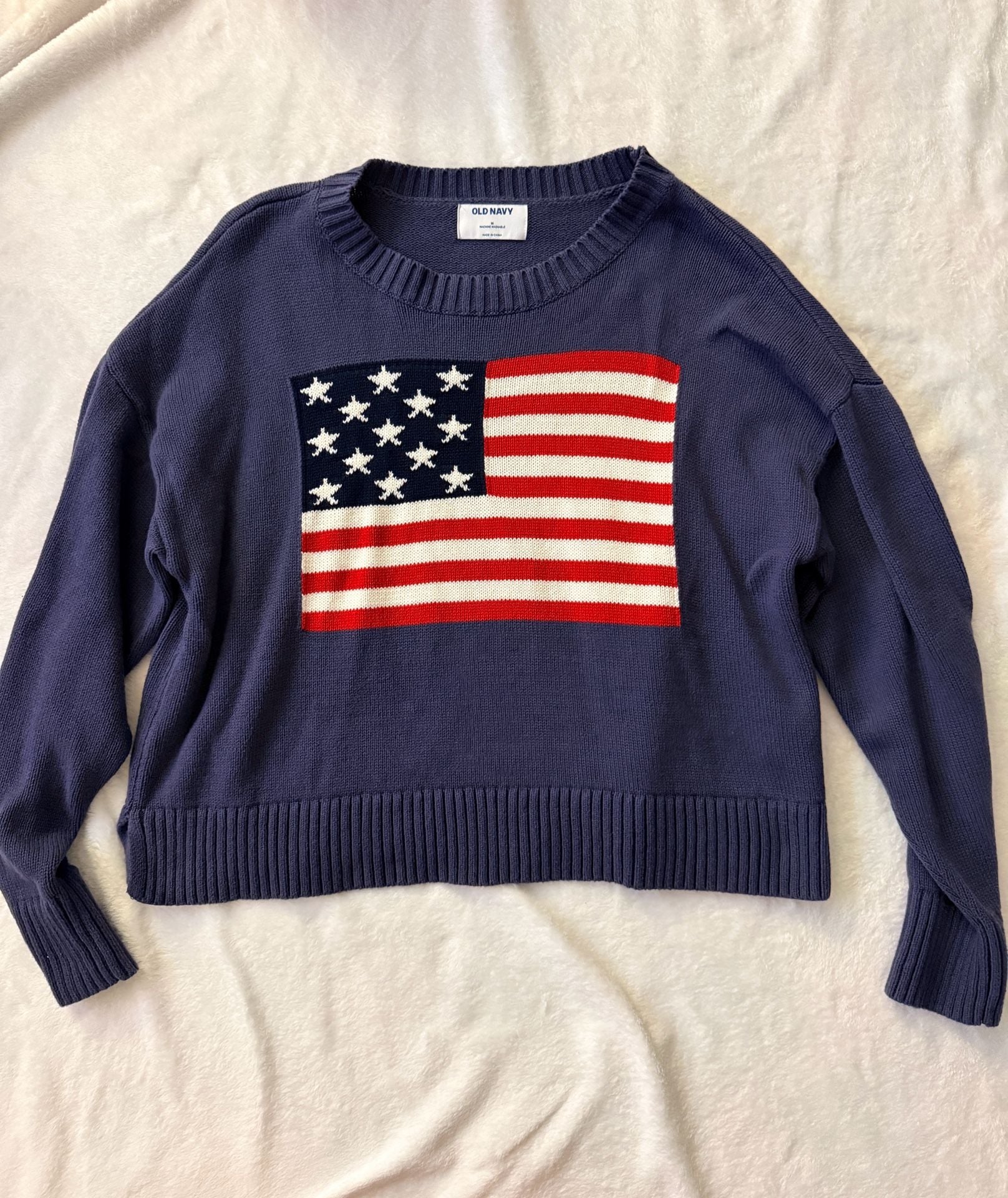 Old Navy American Flag Sweater Size M Blue Knit Pullover USA 4
