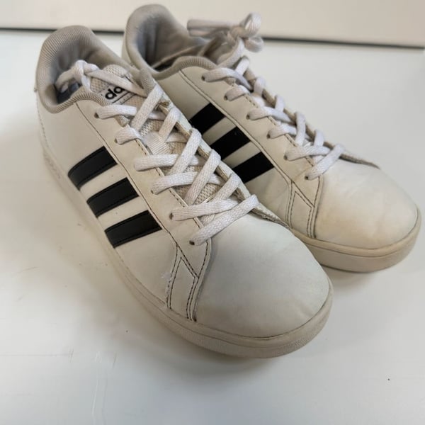 Adidas Cloudfoam Advantage White Black Sneakers