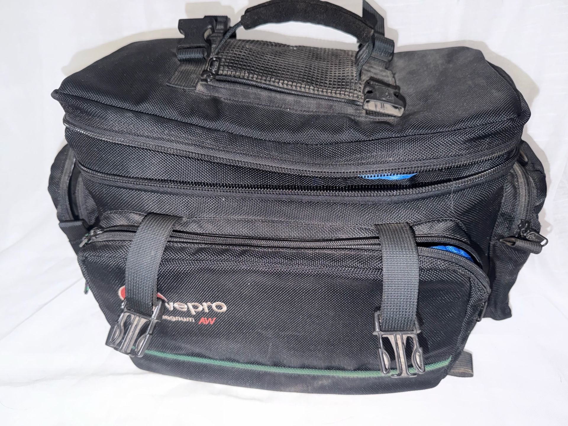 Lowepro Magnum AW Camera Bag Black Professional Shoulder Case 3