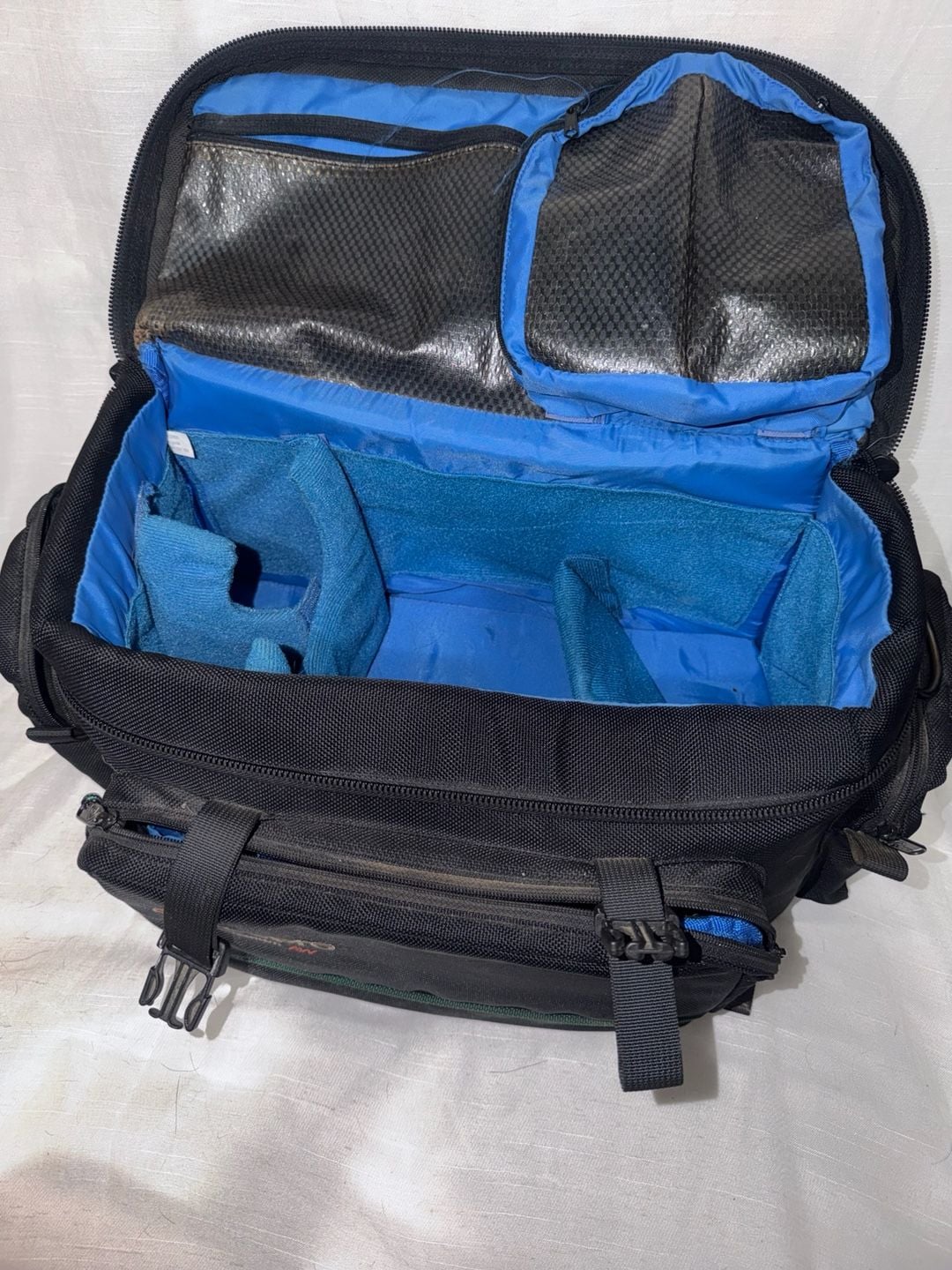 Lowepro Magnum AW Camera Bag Black Professional Shoulder Case 5