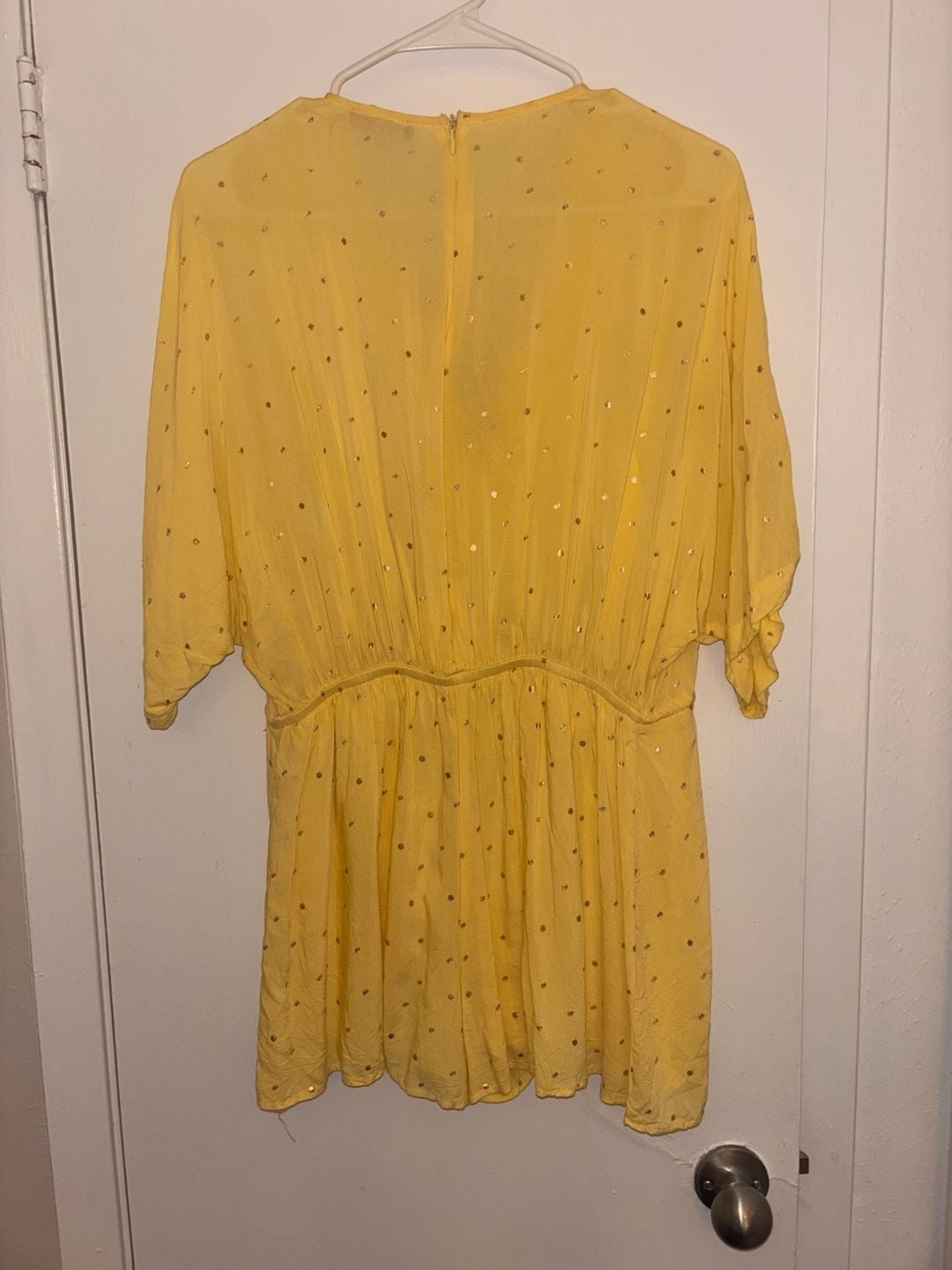 GB Romper Size M Yellow Gold Dot Lace Trim V-Neck Short Sleeve 4