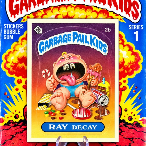 AUTHENTIC 1985 SERIES 1 Garbage Pail Kids Ray Decay 2b Trading Card Sticker GPK!