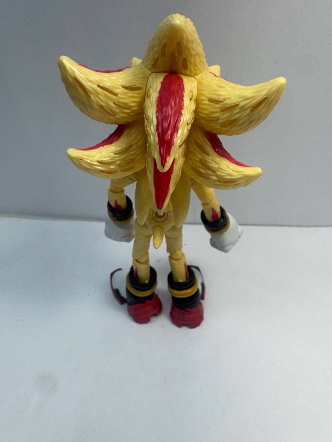 Jakks Pacific Sonic 3 Super Shadow Figure 2