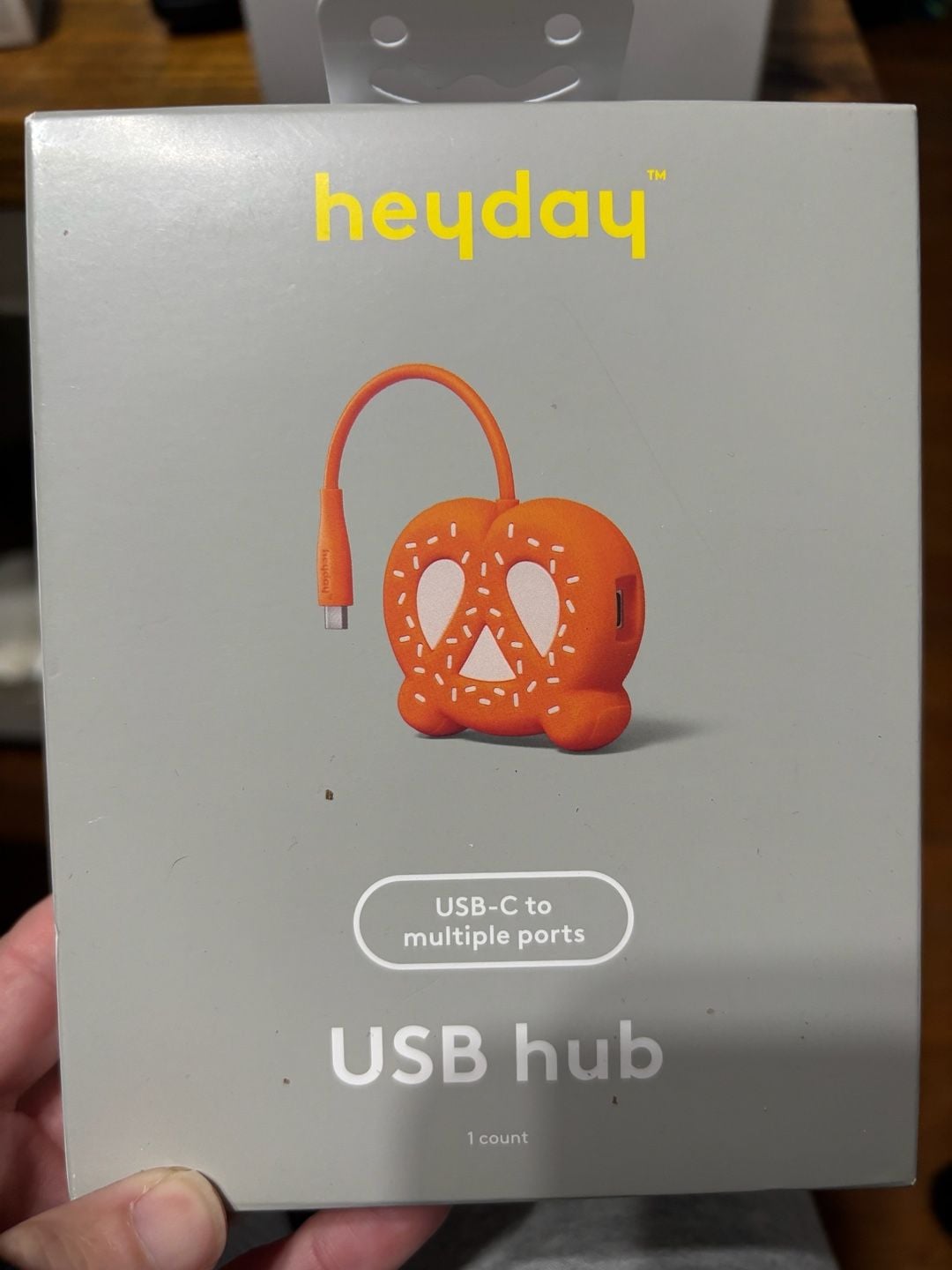 Heyday Novelty Pretzel USB-C To Multiple Ports USB Hub 1
