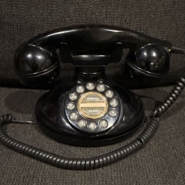 Conair Metropolis Vintage Style Black Retro Landline Desk Telephone