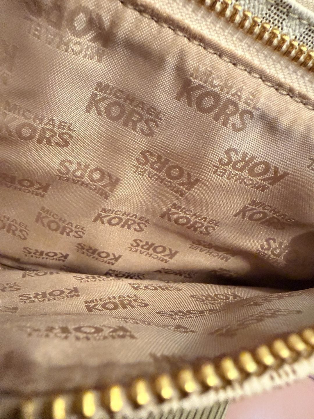 Michael Kors Jet Set Vanilla PVC Crossbody Bag 5