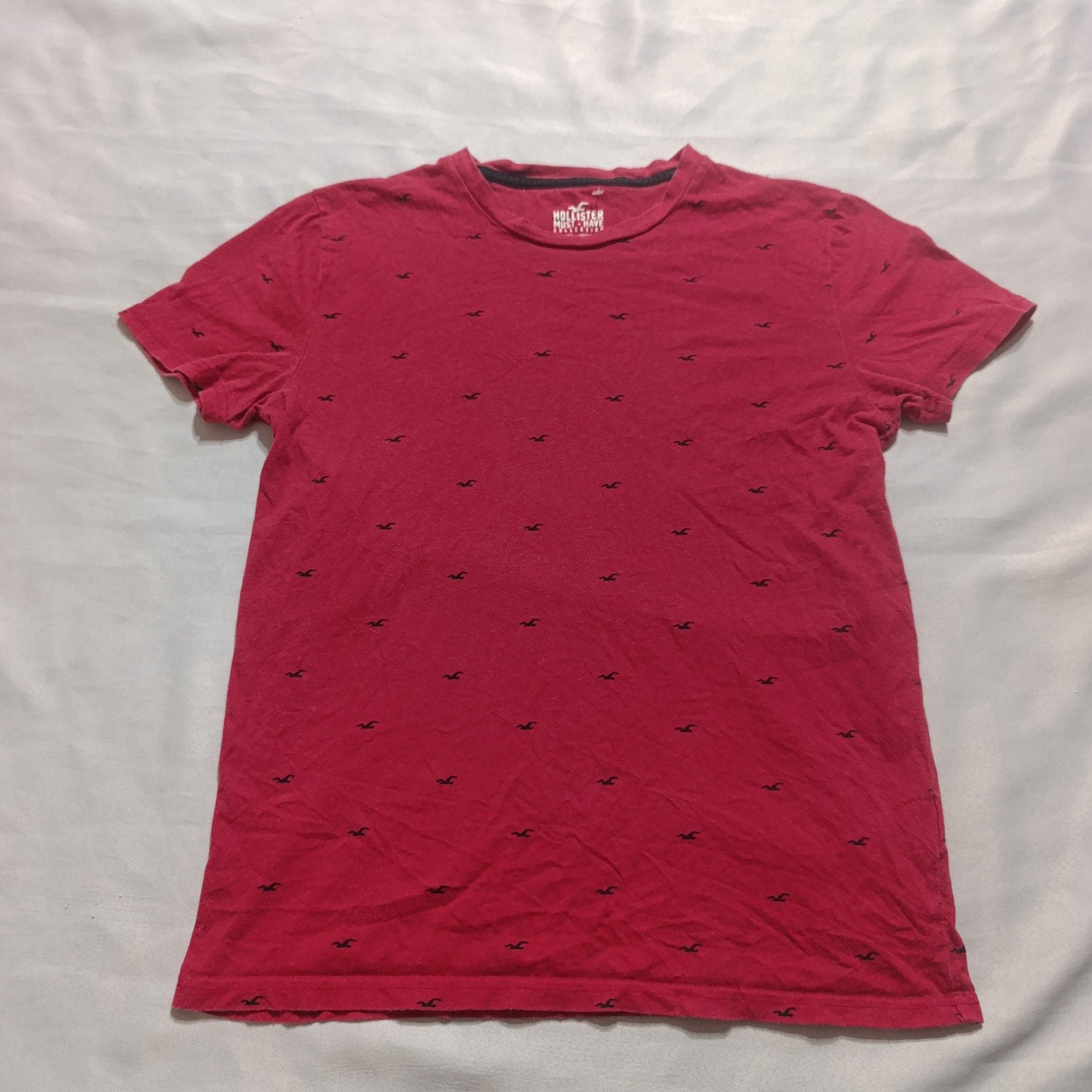Hollister All Over Seagull Print T-Shirt Red 2