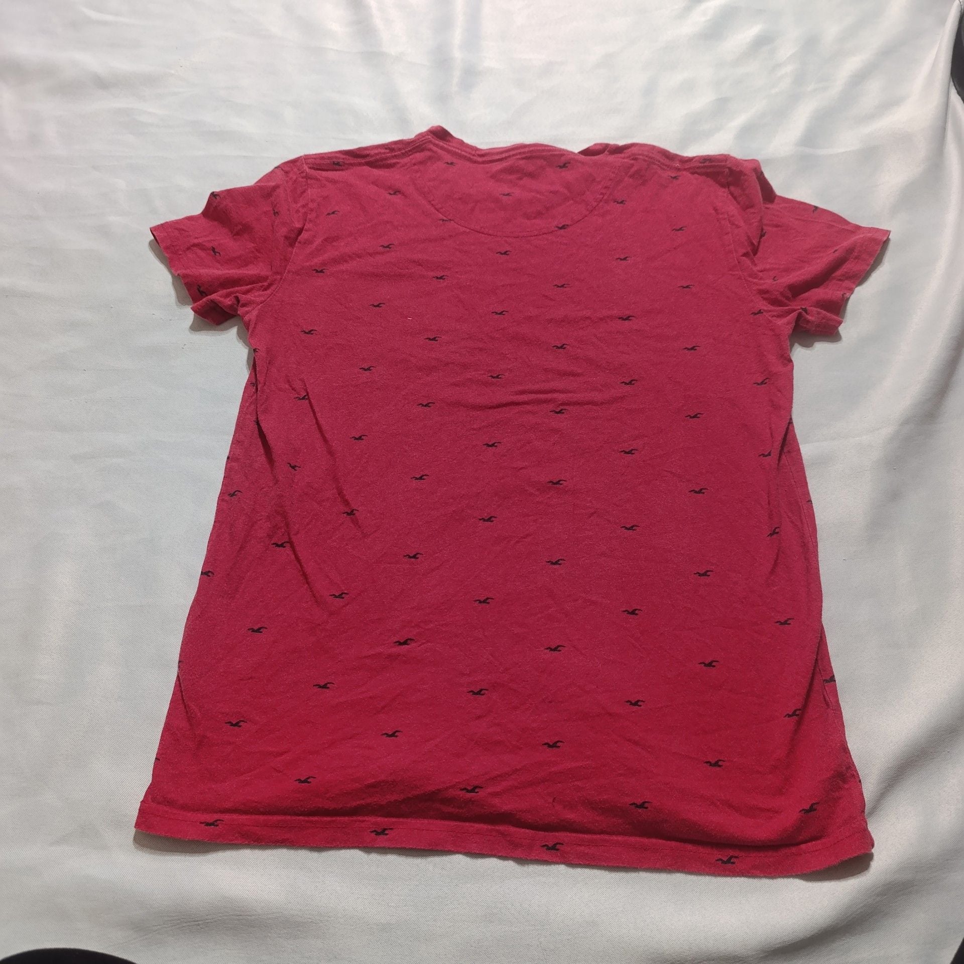 Hollister All Over Seagull Print T-Shirt Red 6