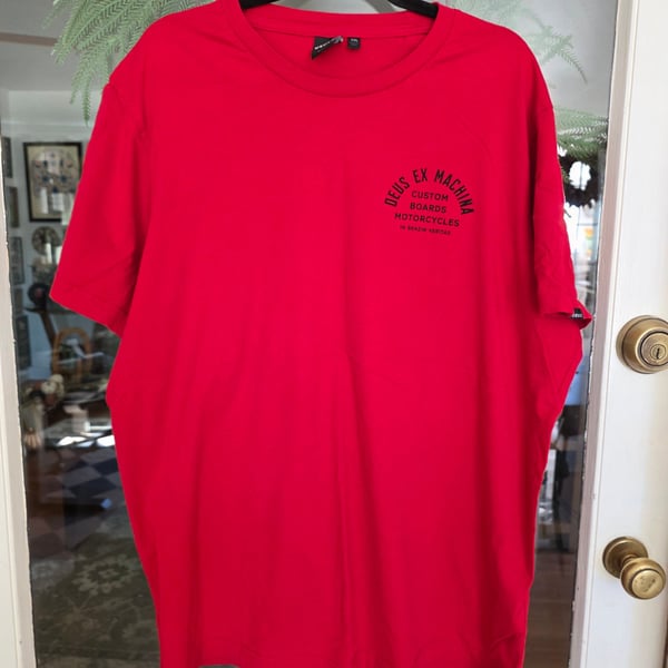 Deus Ex Machina T-Shirt Mens Size XXL Red Graphic Logo Tee