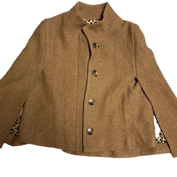 Chico’s 100% Wool Cape Women’s Size 0 (US 4/S) Leopard Lining Brown Button Front