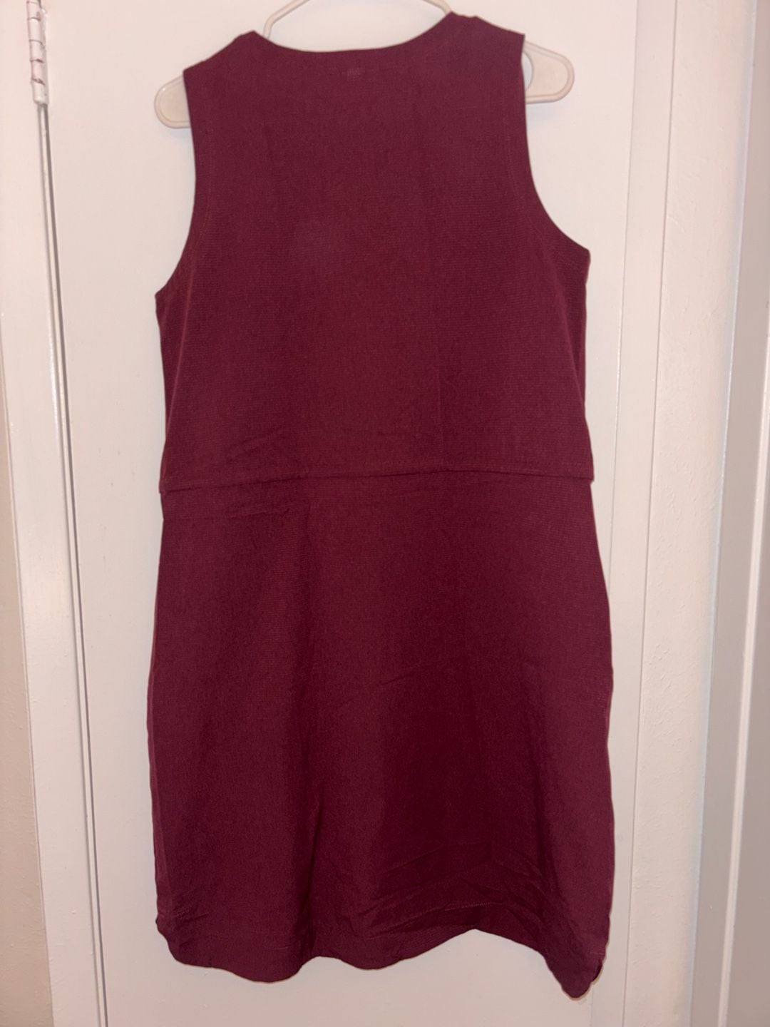 Duluth Trading Co Sleeveless V-Neck Dress Size M Burgundy 3