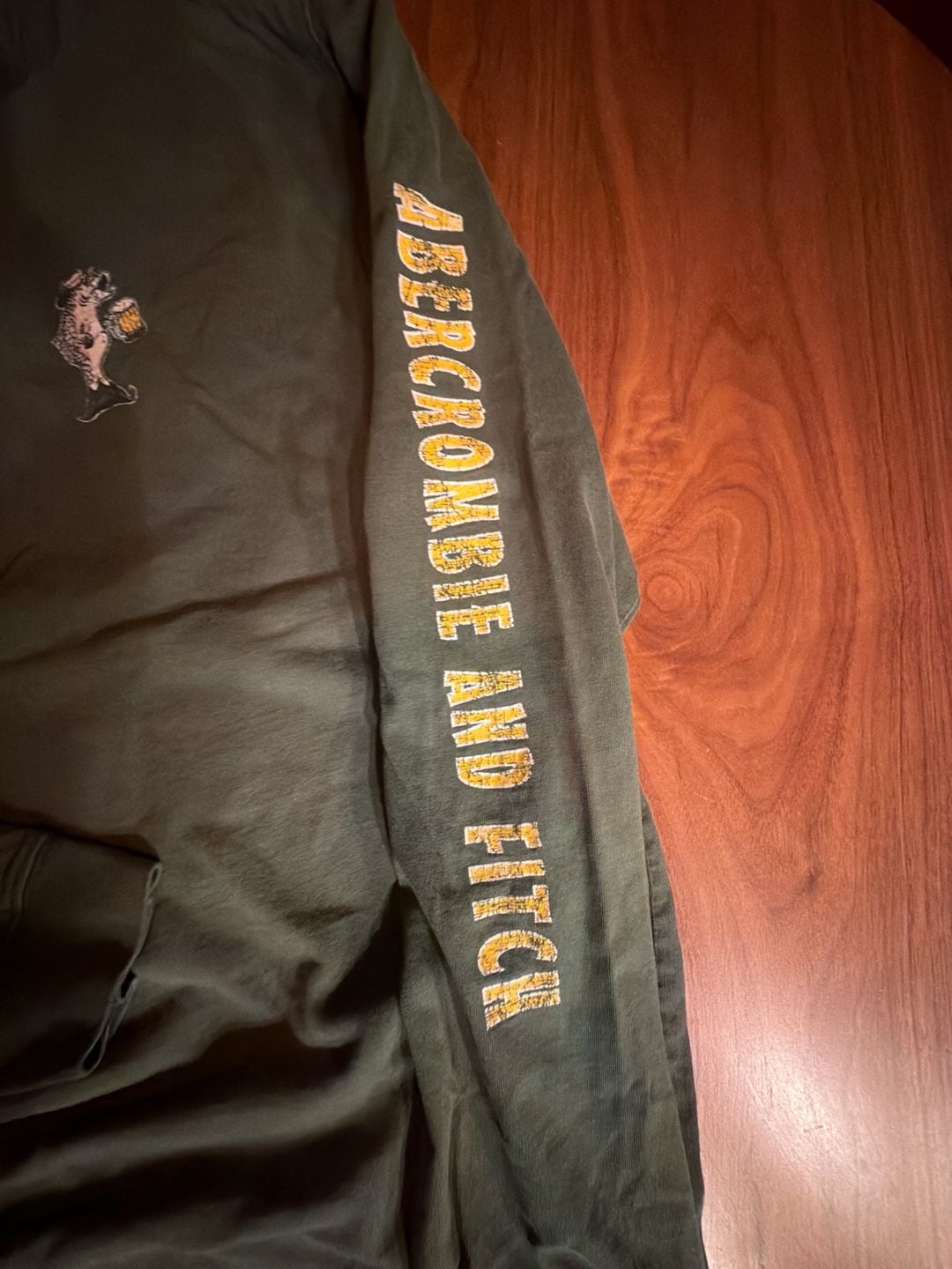 Abercrombie & Fitch Long Sleeve Graphic T-Shirt Size XL Green Large Mouth 4