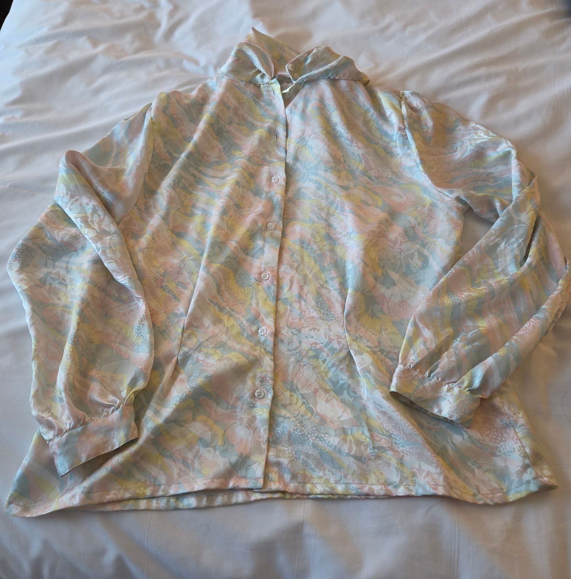 Nicola Secretary Blouse Size 14 Pastel Floral Satin Jacquard 4