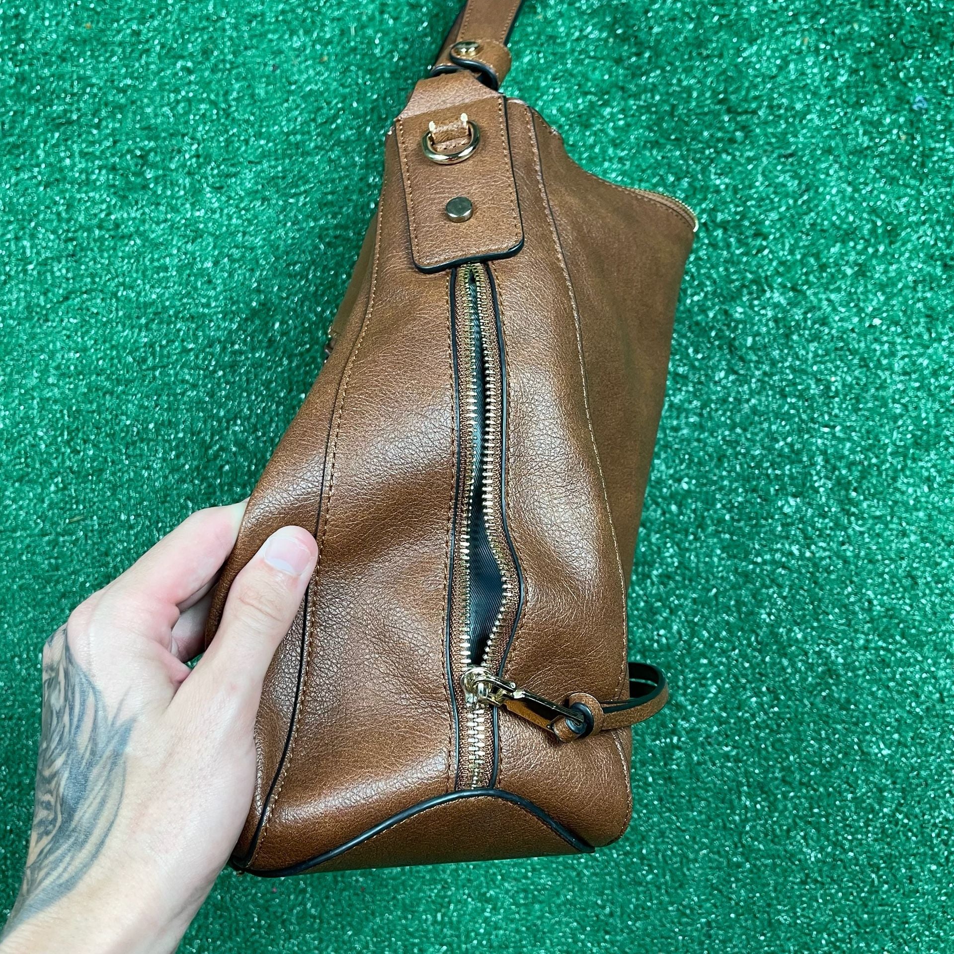 Realer Hobo Shoulder Bag Vegan Leather Brown 6