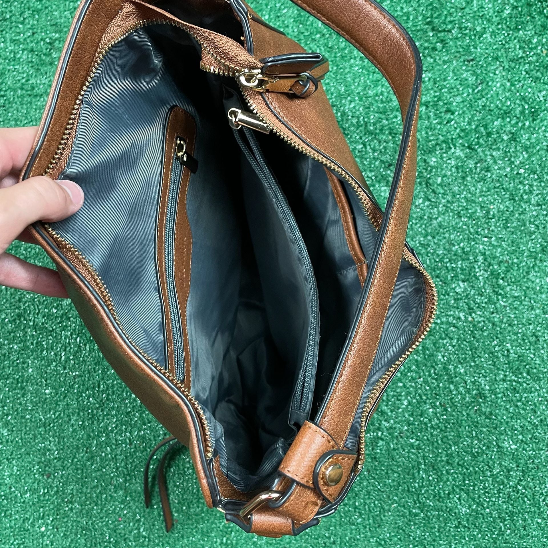 Realer Hobo Shoulder Bag Vegan Leather Brown 7