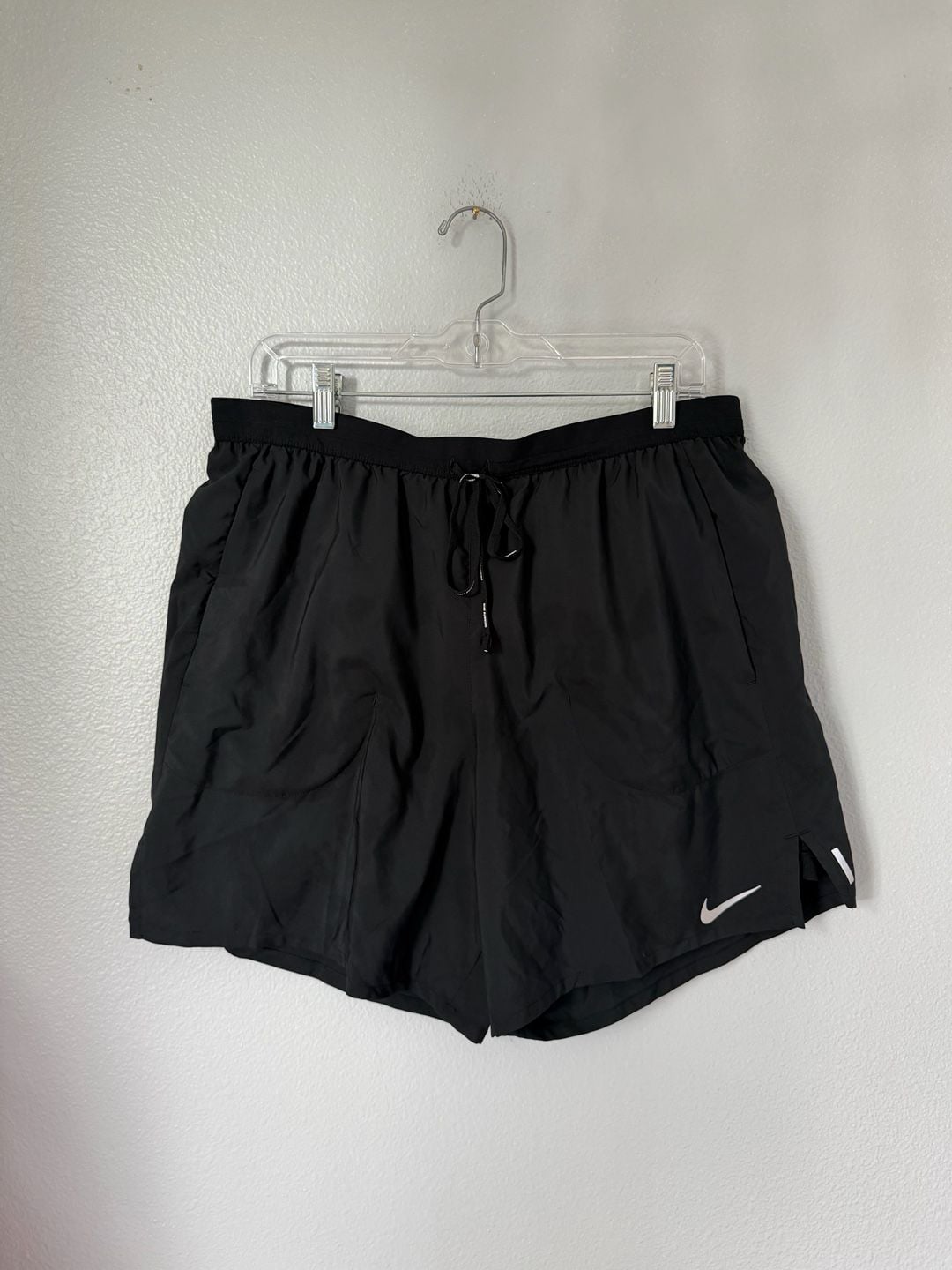 Nike Dri-Fit Men's Standard Fit 5" Length Running Black Shorts Size XXL 2