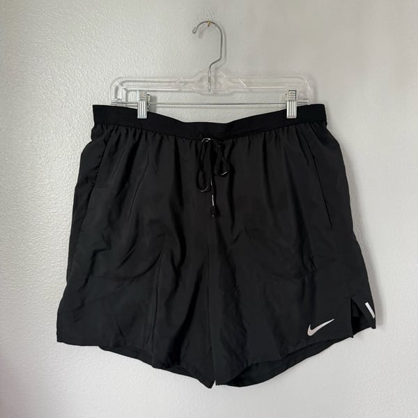 Nike Dri-Fit Men's Standard Fit 5" Length Running Black Shorts Size XXL