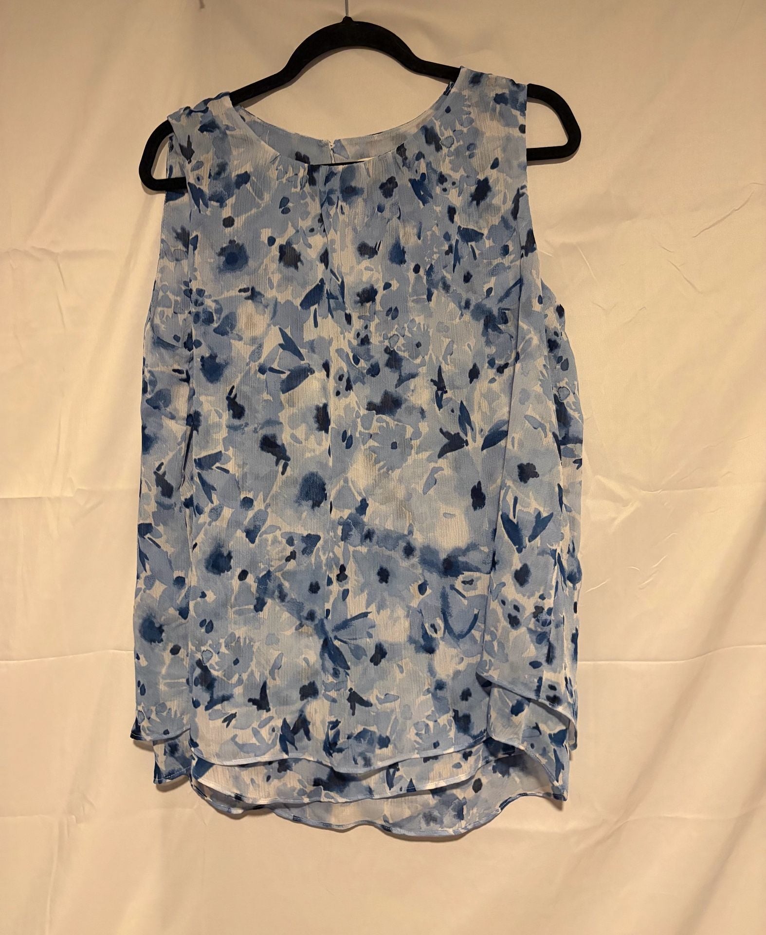 Cristina B. Sleeveless Blouse Size L Blue Floral Sheer Layered 3