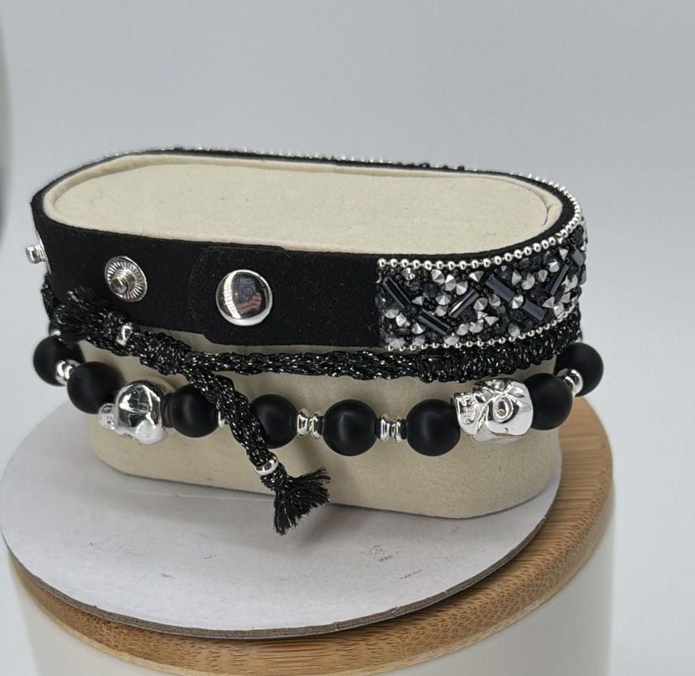 Bomb Party Barbosa's Revenge Stack Bracelet Black Silver Skulls 4