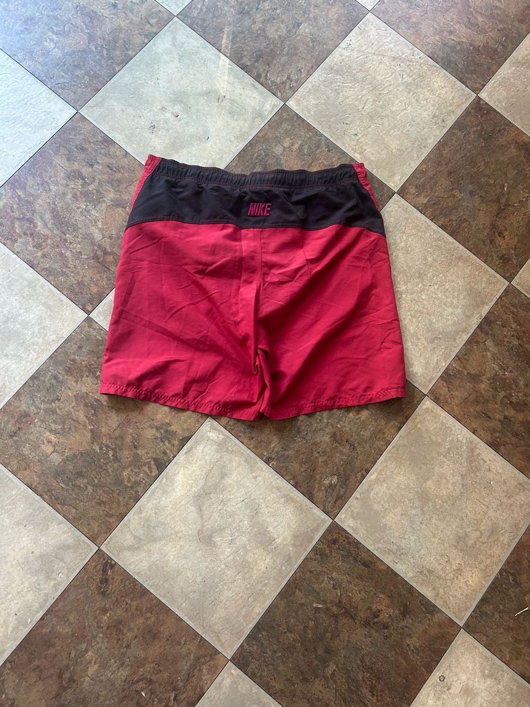 Nike Swim Trunks Size M Red Black Drawstring Board Shorts 2