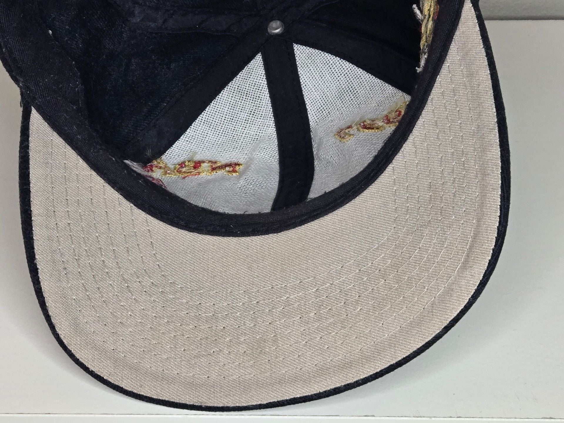 Vintage Chicago Bulls 1997 NBA Champions Snapback Hat 9