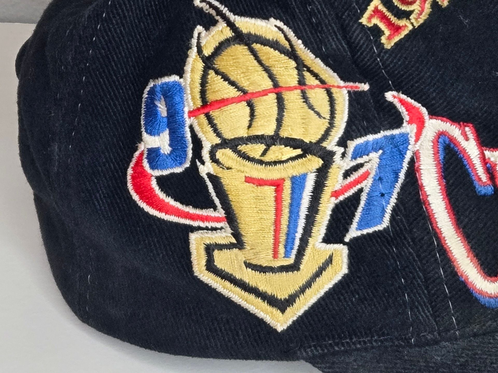Vintage Chicago Bulls 1997 NBA Champions Snapback Hat 13