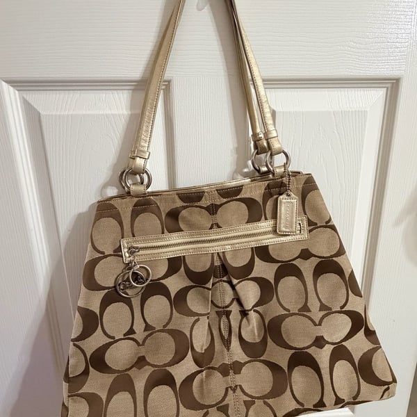 Y2K Coach Gabby Signature C Tote F14863 | Brown Tan Jacquard | Gold Trim | Pink Lining