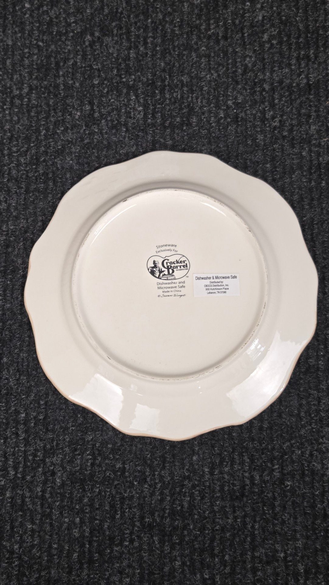 Cracker Barrel Woodland Turkey Salad Plate Size 8.5 Susan Winget 4