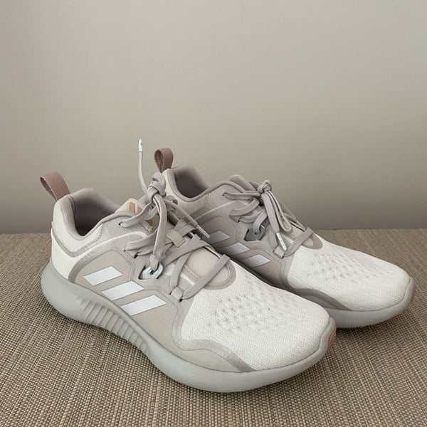 Adidas EdgeBounce White and Tan Running Tennis Shoes