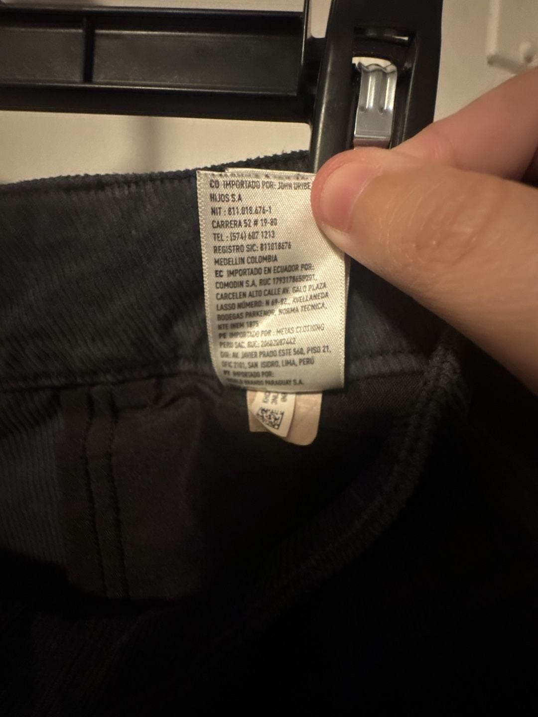 American Eagle Stretch Corduroy Pants Size 8 Long Black 8