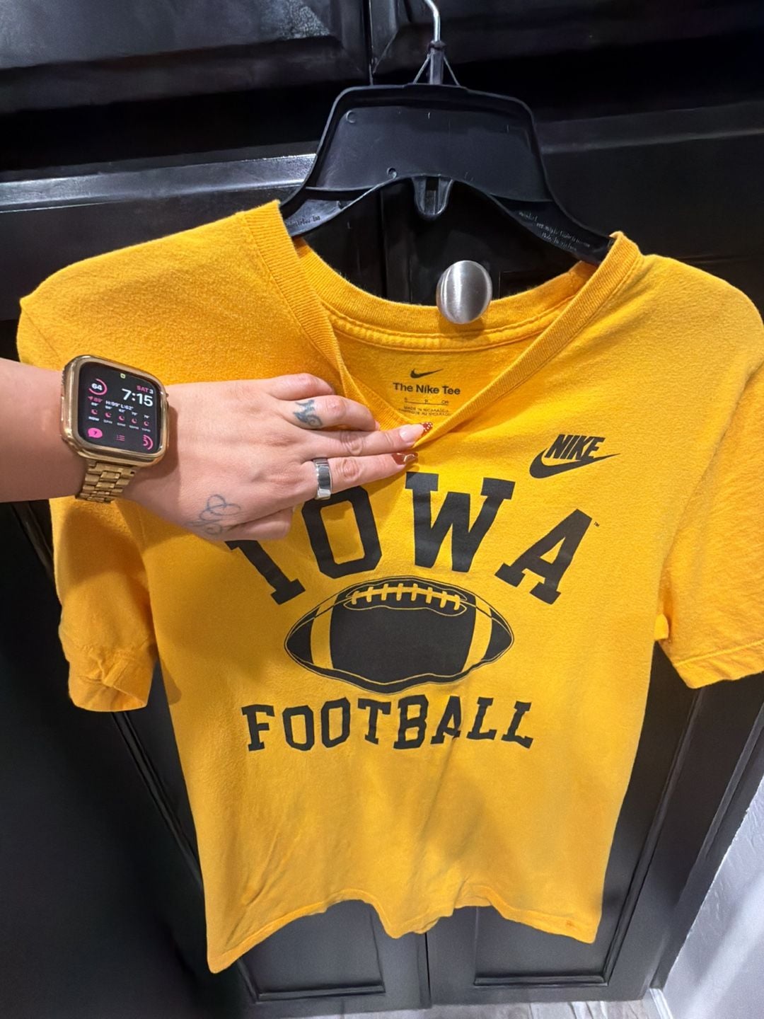 Nike Iowa Football T-Shirt Size S Yellow 2