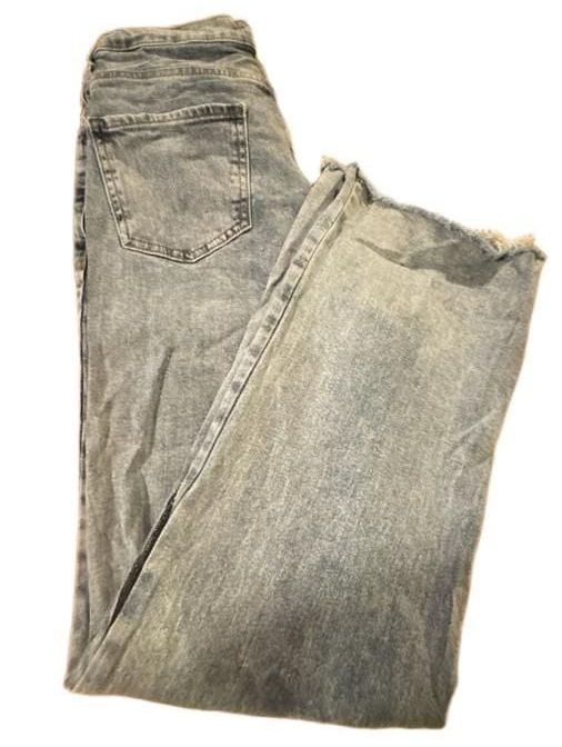 AKIRA Women’s Jeans Wide Leg Denim Trendy Statement Style 29 Waist 28 Inseam 8