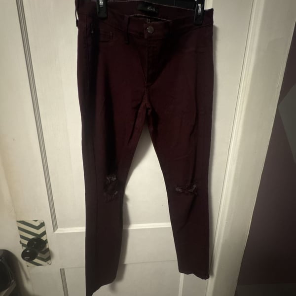 KanCan Skinny Jeans Size W11 29 Burgundy Distressed KC1654