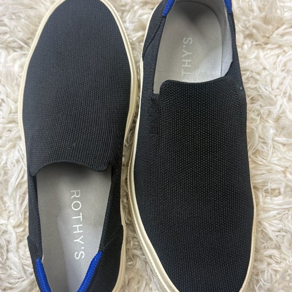 Rothy's Size W9 M7.5 Black Slip On Sneaker