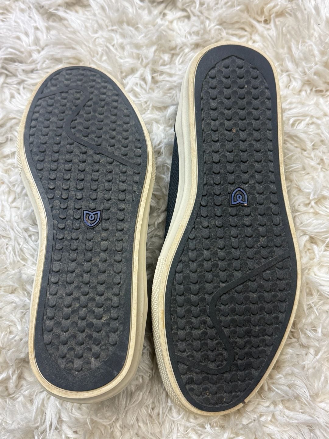 Rothy's Size W9 M7.5 Black Slip On Sneaker 3